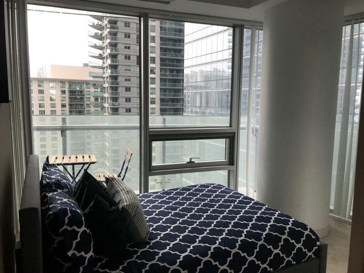 Stylish Condos Toronto Kültér fotó